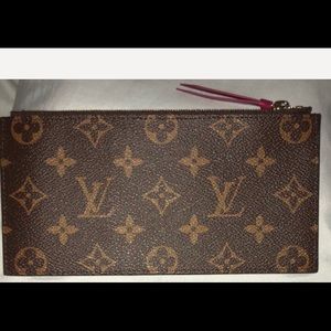 Louis Vuitton Pochette Felicie zipper insert